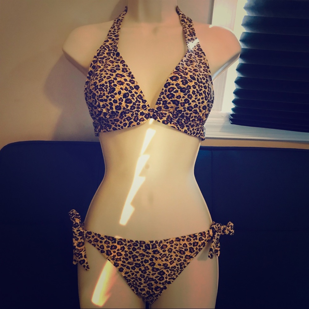 Medium bikini unknown brand